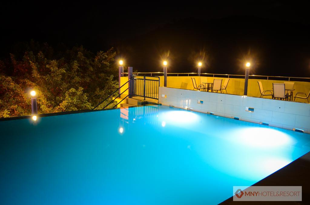 Mny Hotel & Resort Kampung Teluk Nipah Zewnętrze zdjęcie