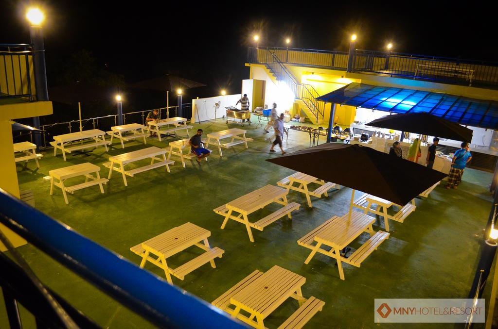 Mny Hotel & Resort Kampung Teluk Nipah Zewnętrze zdjęcie
