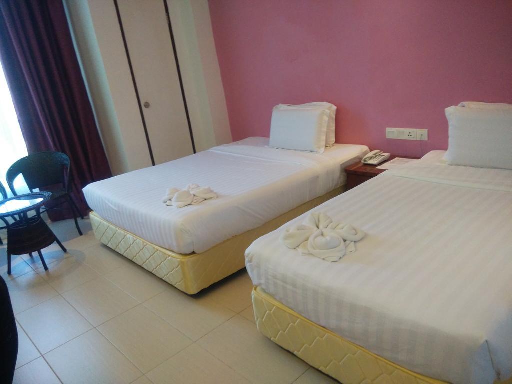 Mny Hotel & Resort Kampung Teluk Nipah Zewnętrze zdjęcie